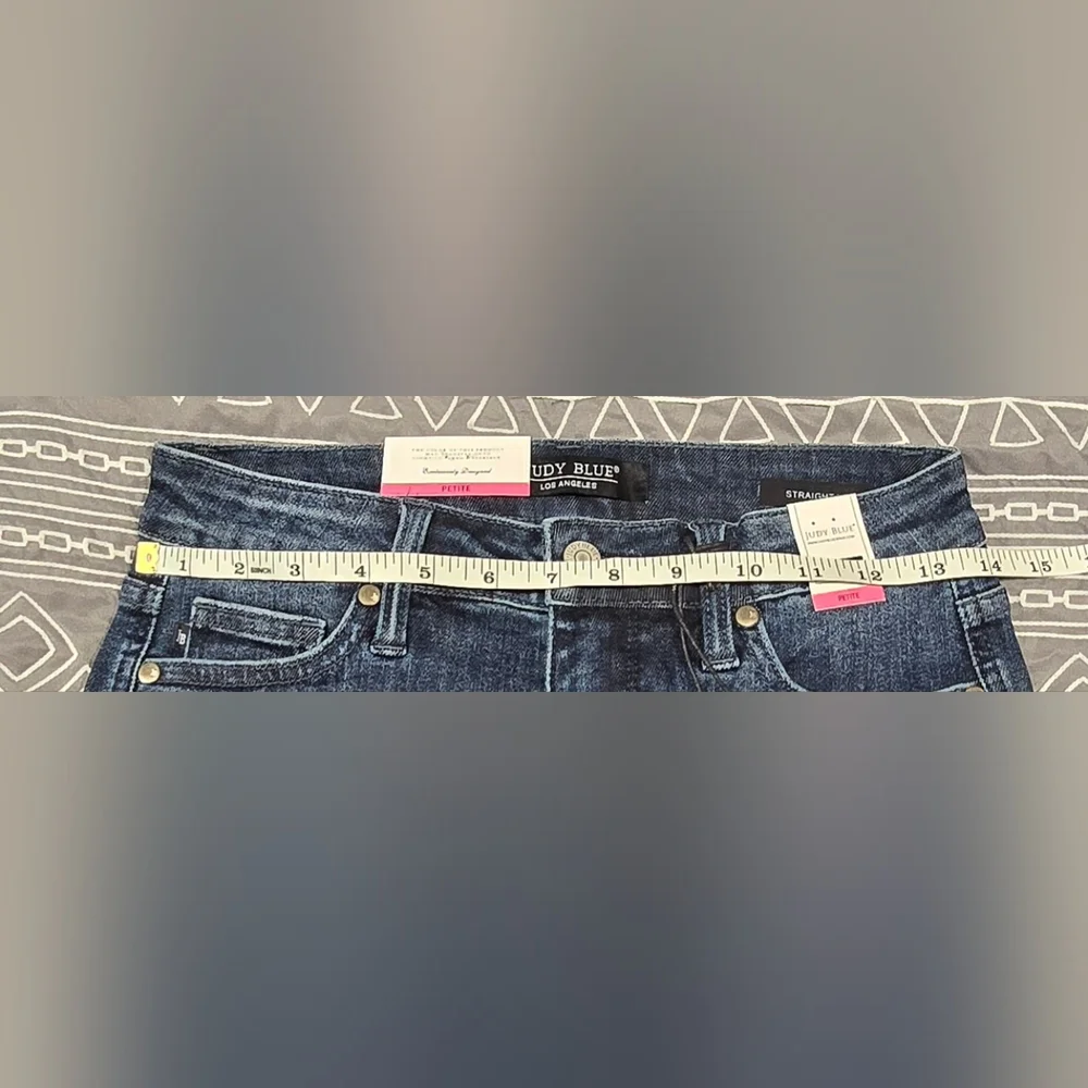 Judy Blue Midrise Tummy Control Straight Leg Jeans Size 5/27 Petite - Picture 7 of 9